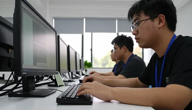 新建楼盘使用软件研发需要注意什么？